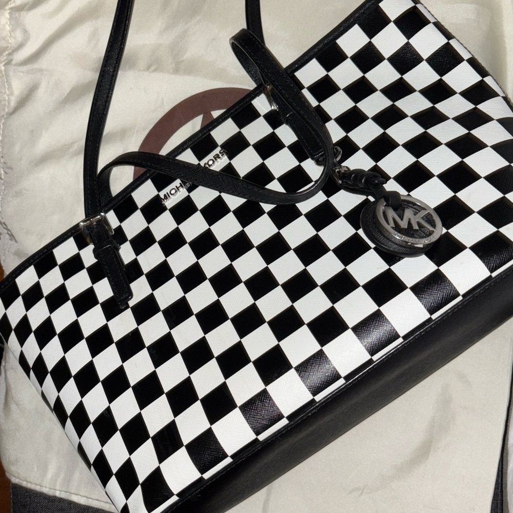 RARE Michael Kors Black and White Checkered Shoulder bag Handbag Tote